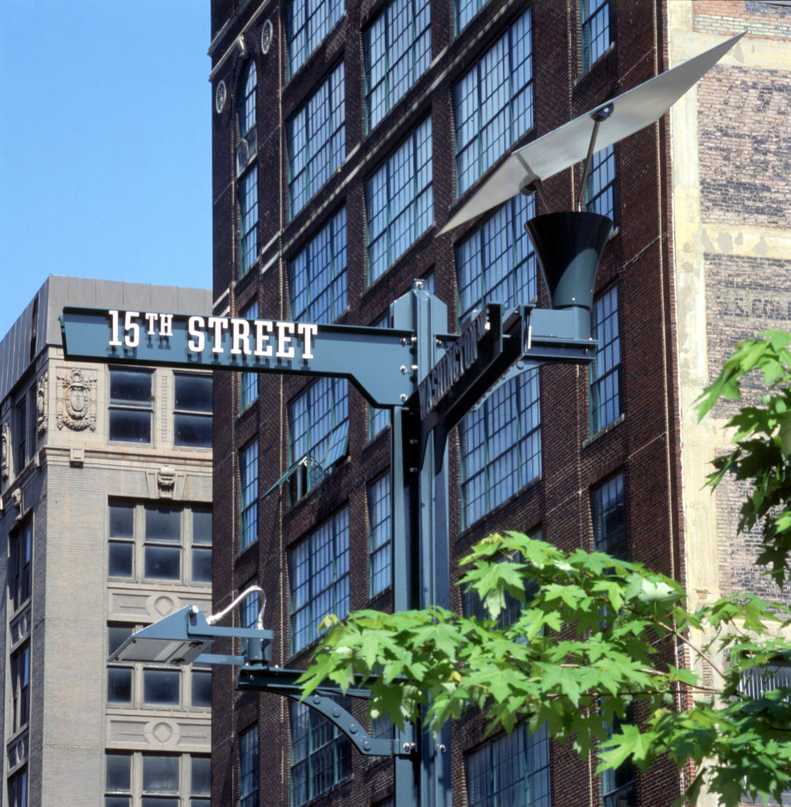 Wash Ave Loft - 4