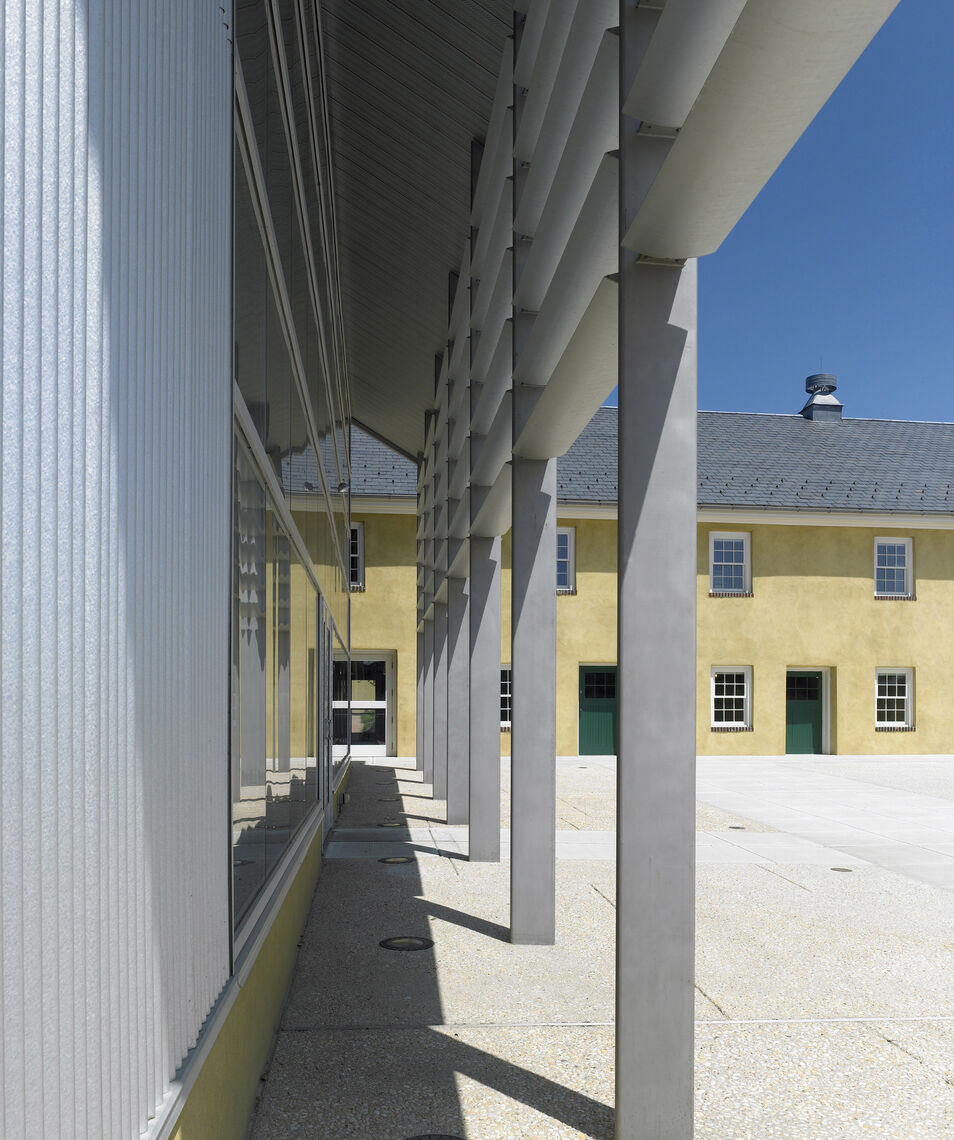 Blue Ball Barn exterior 01