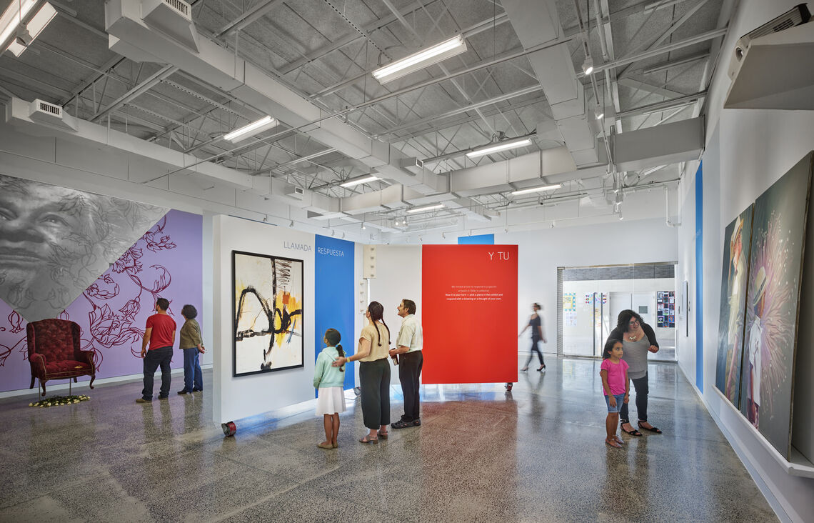 Taller gallery