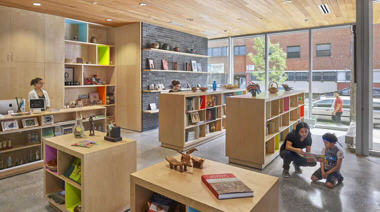 Taller Store